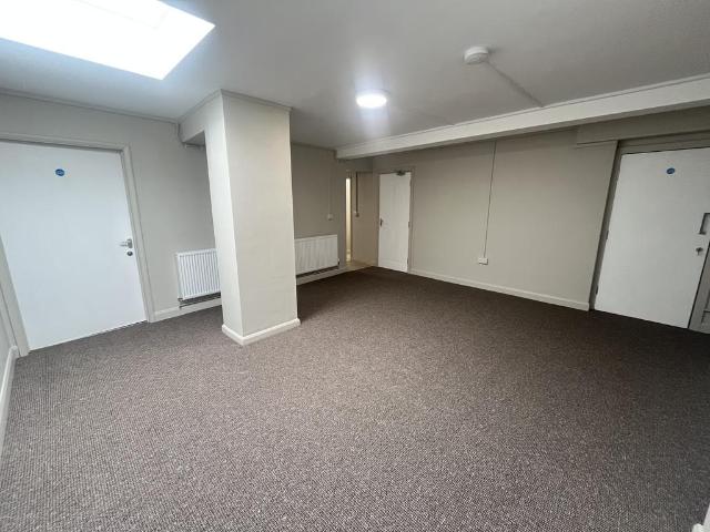 Apartment for rent in Kirkley, East Suffolk