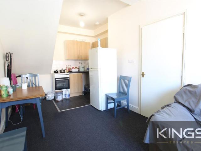 Room for rent in The Polygon, City Of Southampton