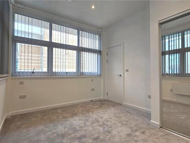 Apartment for rent in Birch Green, Lower Halliford