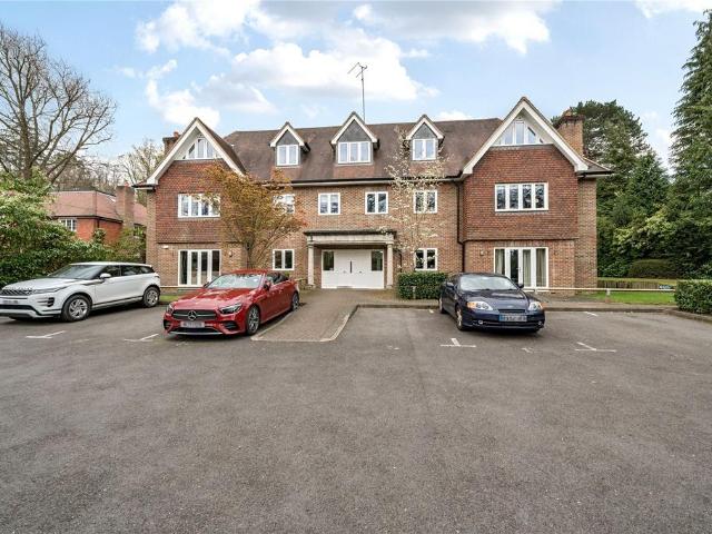 House for rent in Sunningdale