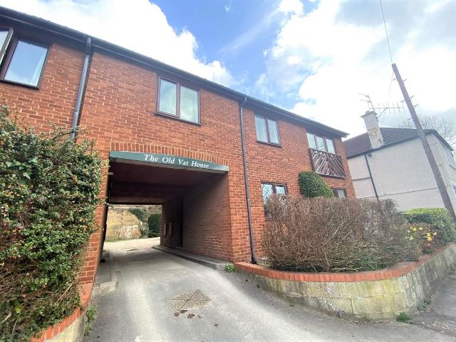 Apartment for rent in Thrupp, School House