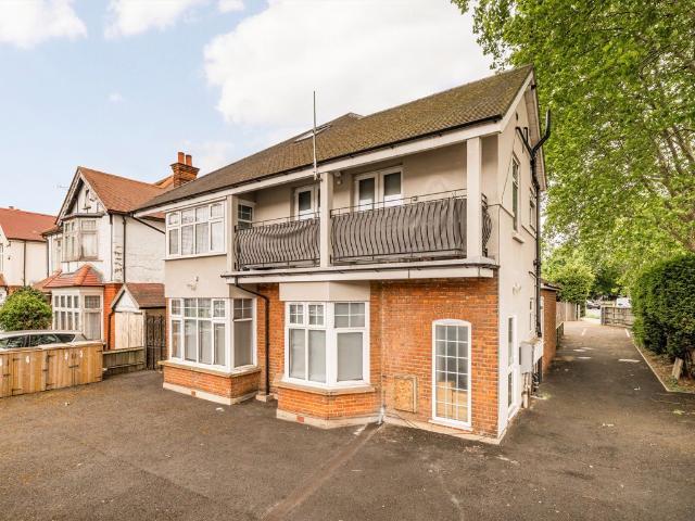Apartment for rent in London Borough of Richmond upon Thames, Greater London