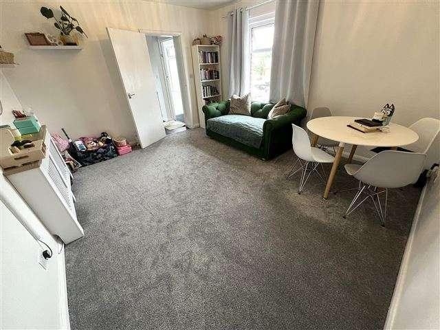 Apartment for rent in Spring Vale, Hampshire