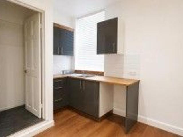 Studio for rent in Alton Barnes, Essex