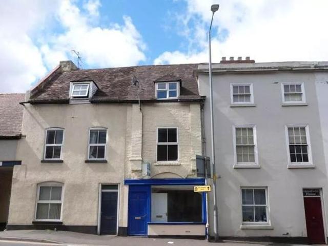House for sale in Red Hill, Worcestershire