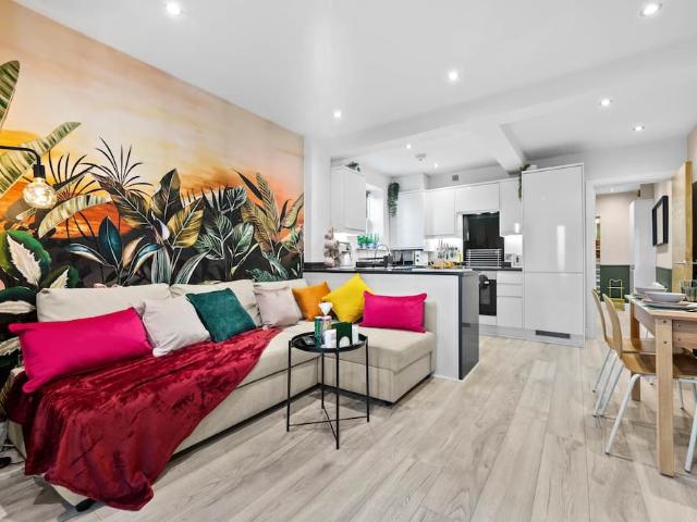 Apartment for rent in Kennington Cross, Greater London