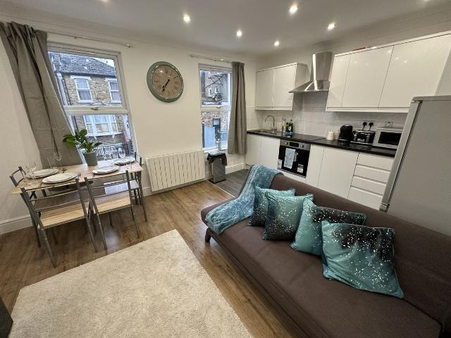 Apartment for rent in London Borough of Lewisham, Deptford