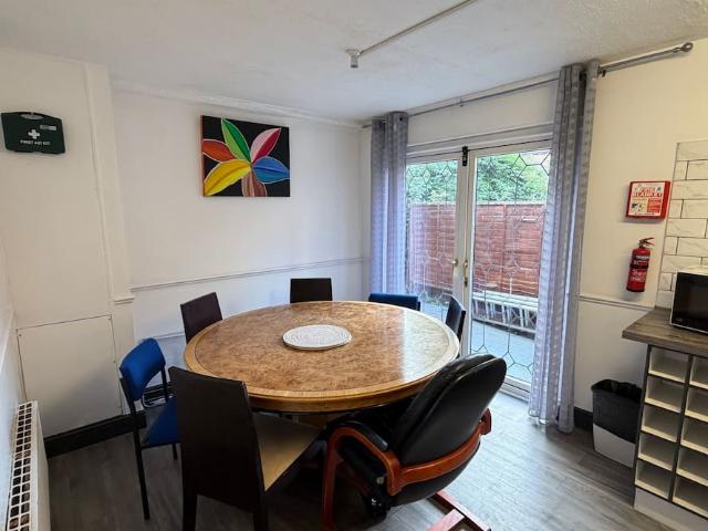Apartment for rent in South Bermondsey, Greater London
