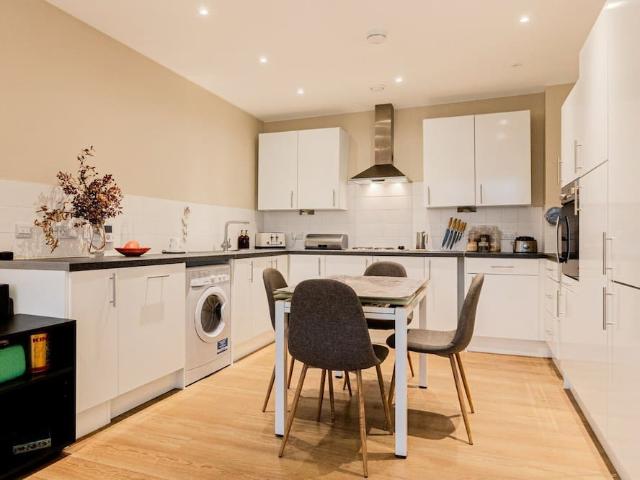 Apartment for rent in BASE17, Greater London