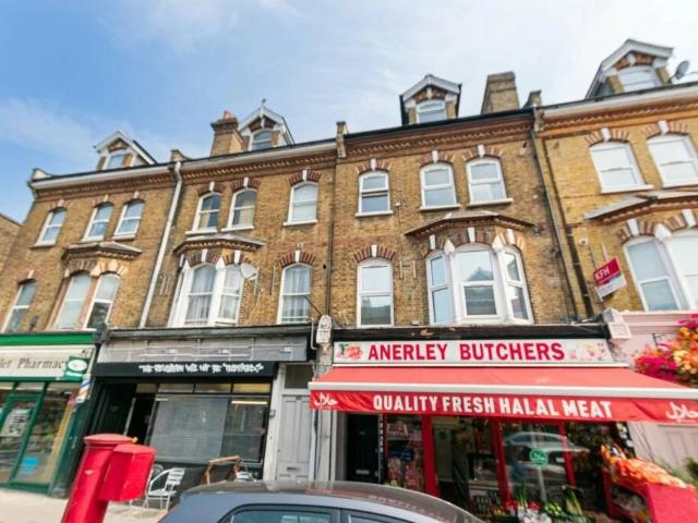 Apartment for rent in Crystal Palace, Greater London