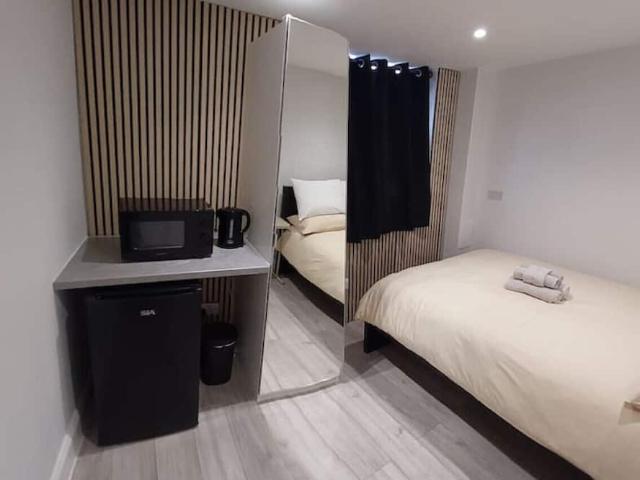House for rent in Bankside, Greater London