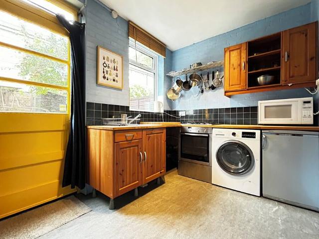 House for rent in Bermondsey Village, Greater London