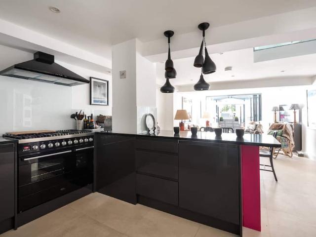 Apartment for rent in London Borough of Lambeth, Greater London