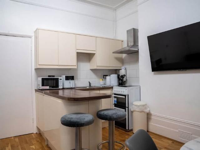 Apartment for rent in South Bank, Greater London