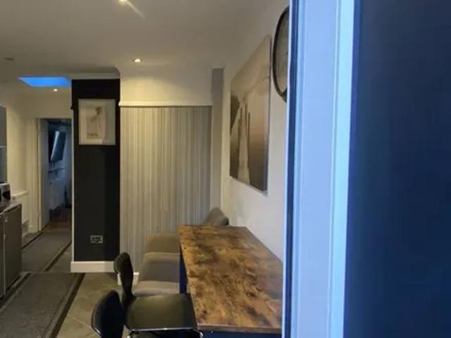 Apartment for rent in London Borough of Lewisham, Forest Hill