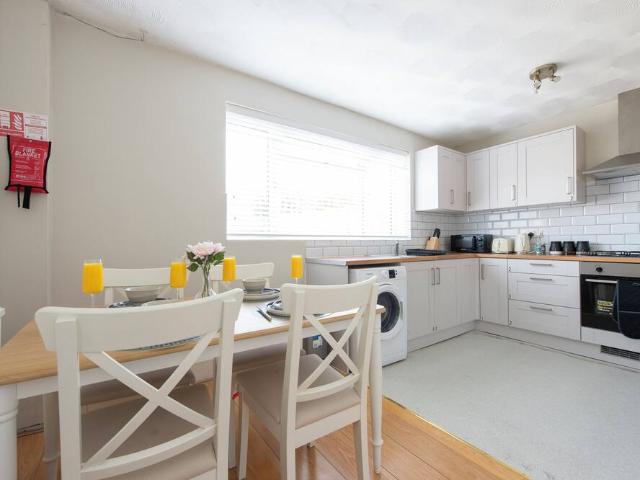 House for rent in Royal Borough of Greenwich, Greater London