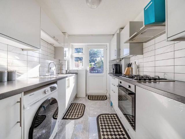 House for rent in London Borough of Bexley, Greater London