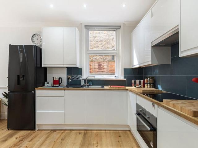 Apartment for rent in London Borough of Southwark, Greater London