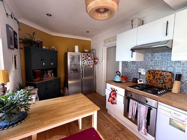 Apartment for rent in Myatt's Fields, Greater London