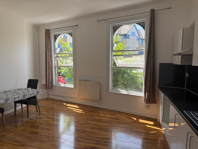 Room for rent in Camberwell, Greater London