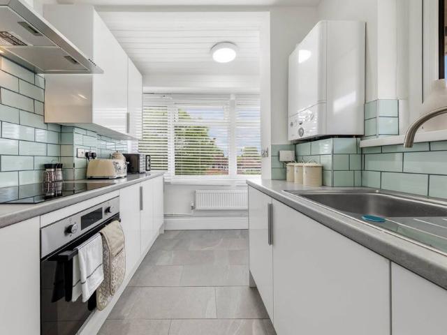 Apartment for rent in Bellingham, Greater London