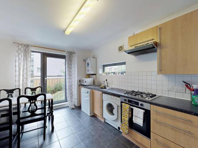 Apartment for rent in Pepys Estate, Greater London