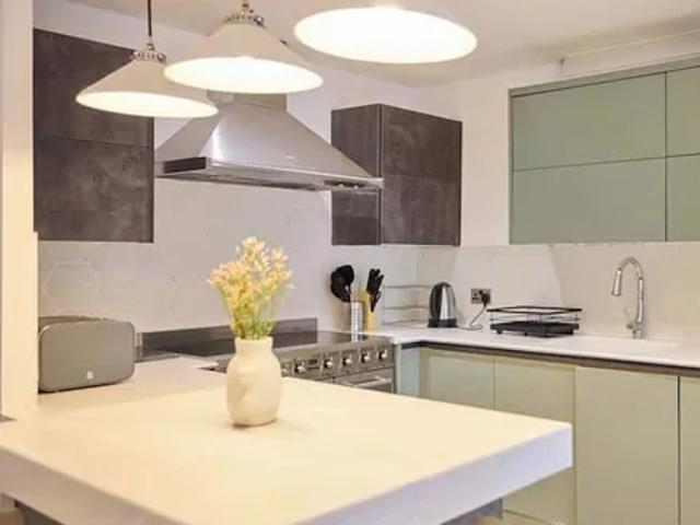 House for rent in Millennium Quay, Greater London