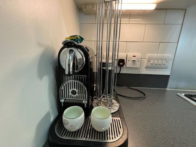 Apartment for rent in Hughesfield Estate, Greater London