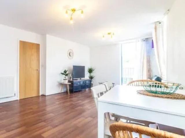 Apartment for rent in London Borough of Lewisham, New Cross