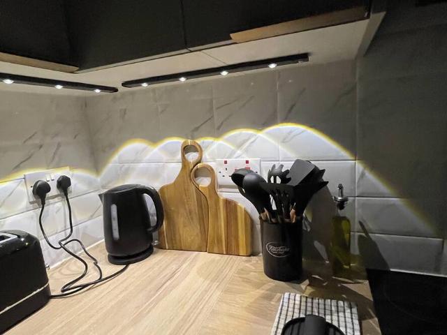 Apartment for rent in Greenland Place, Greater London