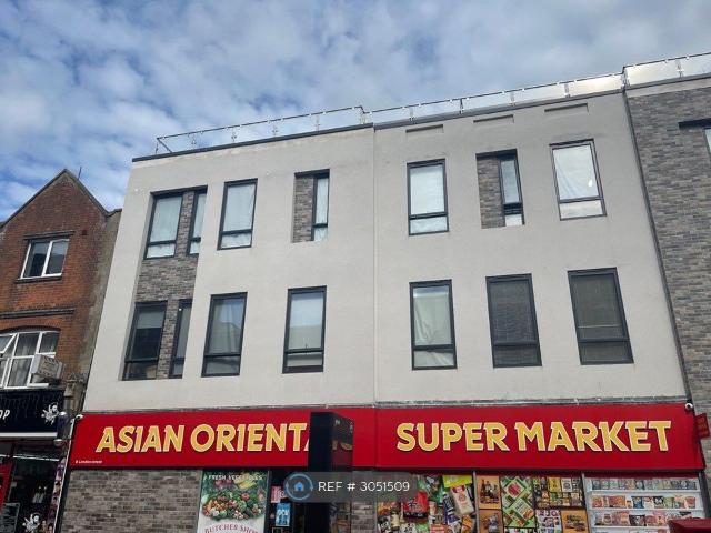Apartment for rent in Riverdene, Priest Down