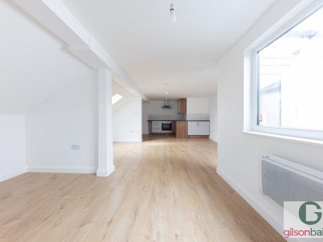 Apartment for rent in Heigham Grove, East Bank