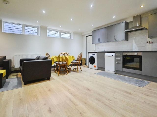 Apartment for rent in Reading
