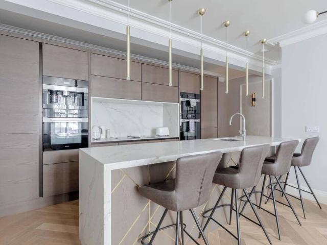 Apartment for rent in The Boltons, Greater London