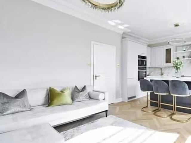 Apartment for rent in Earl's Court, Greater London
