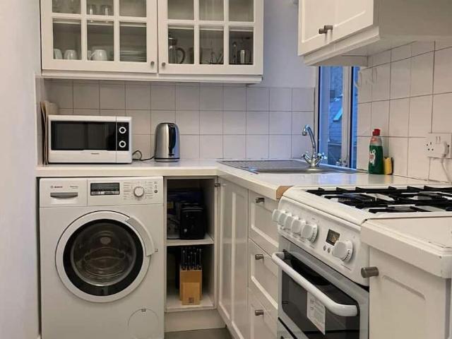 Apartment for rent in The Boltons, Greater London