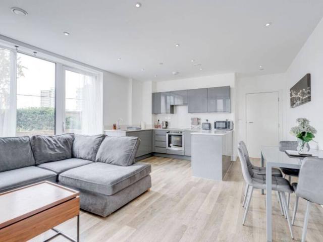 Apartment for rent in London Borough of Wandsworth, Greater London