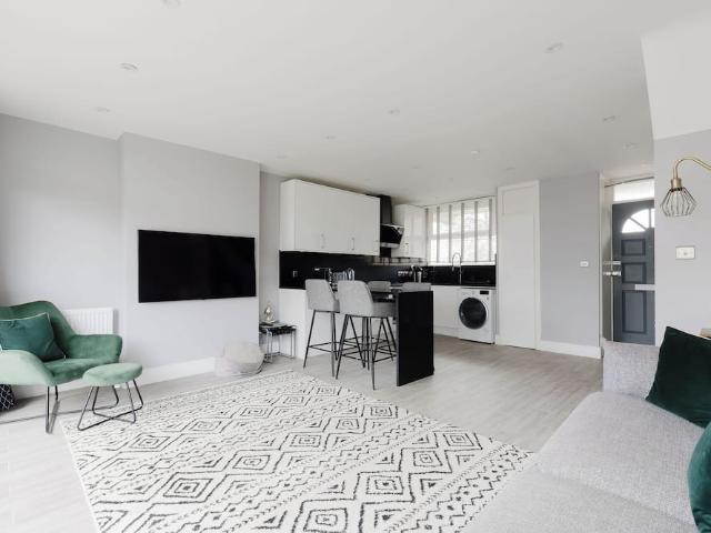 Apartment for rent in London Borough of Wandsworth, Greater London