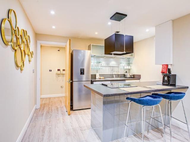 Apartment for rent in London Borough of Wandsworth, Greater London