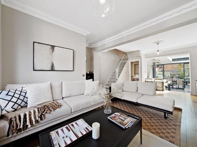 House for rent in Battersea, Greater London