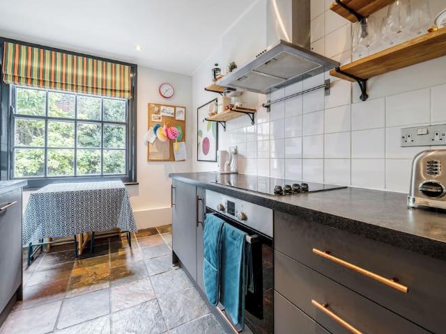 Apartment for rent in London Borough of Wandsworth, Greater London