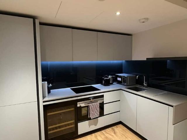 Apartment for rent in Nine Elms, Greater London