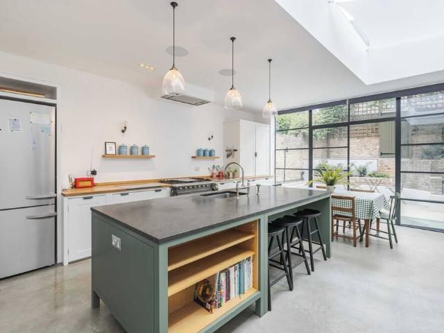 House for rent in London Borough of Wandsworth, Greater London