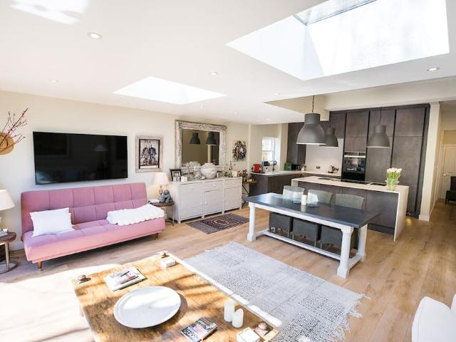 Apartment for rent in London Borough of Wandsworth, Greater London