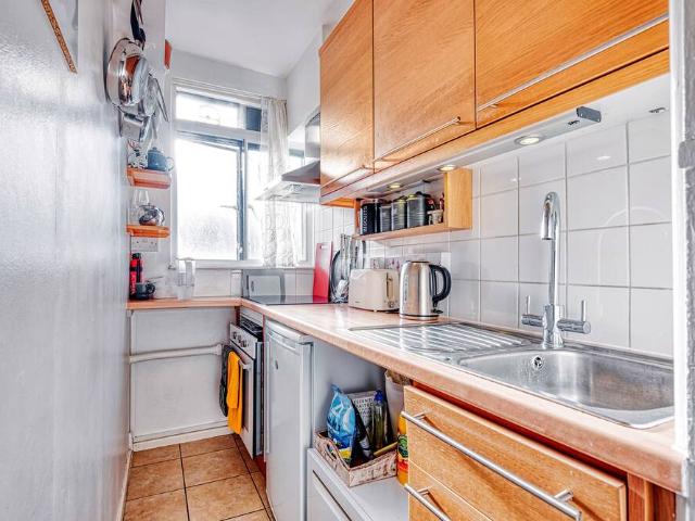 Apartment for rent in London Borough of Wandsworth, Greater London