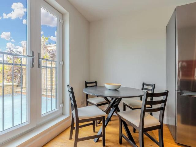 Apartment for rent in London Borough of Wandsworth, Greater London
