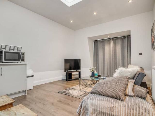 Apartment for rent in London Borough of Wandsworth, Greater London