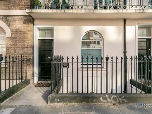 House for rent in City of Westminster, Greater London