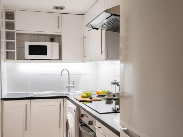 Apartment for rent in Abbots Manor Estate, Greater London