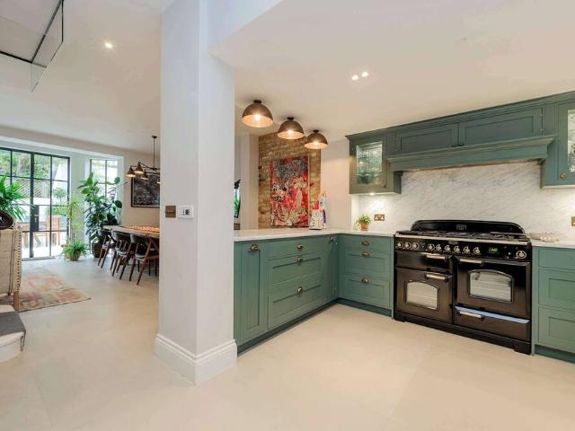 House for rent in City of Westminster, Greater London